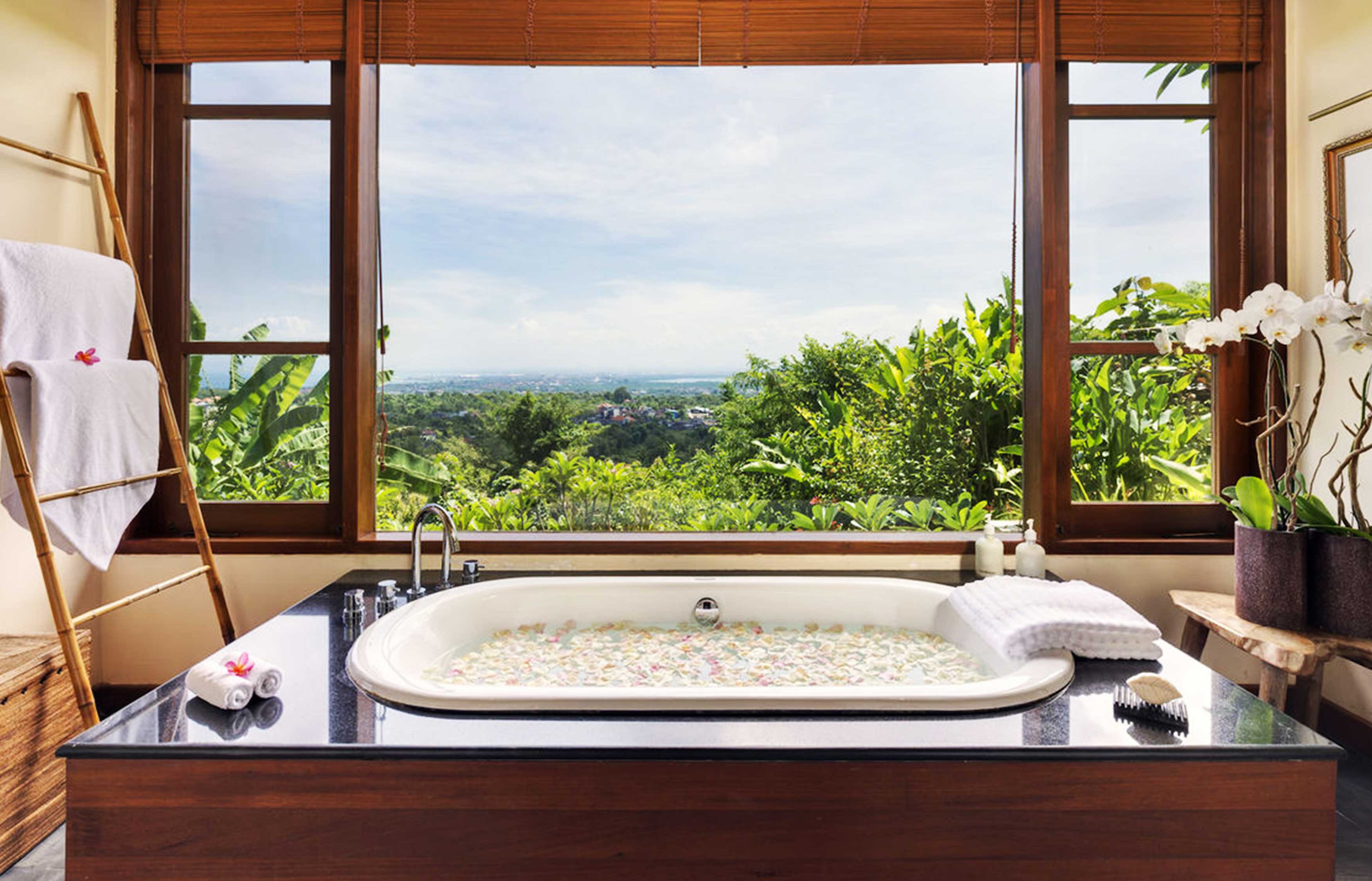 Lombok Suite